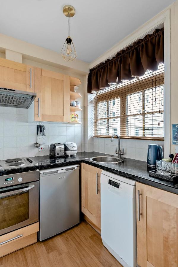 Marylebone Near Regent's Park, Baker Street * London
